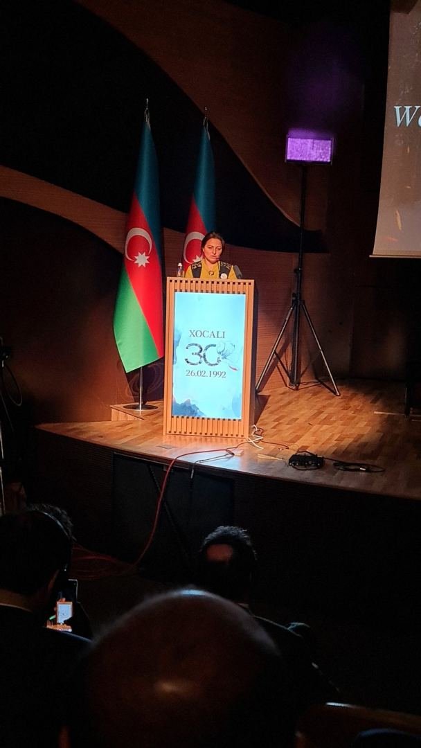 Hikmət Hacıyevdən Xocalı soyqırımının ildönümü ilə bağlı PAYLAŞIM: "Bu gözlər çox şey görüb..." - foto 2