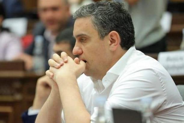 Robert Köçəryanın deputatı mandatından imtina etdi - foto 1