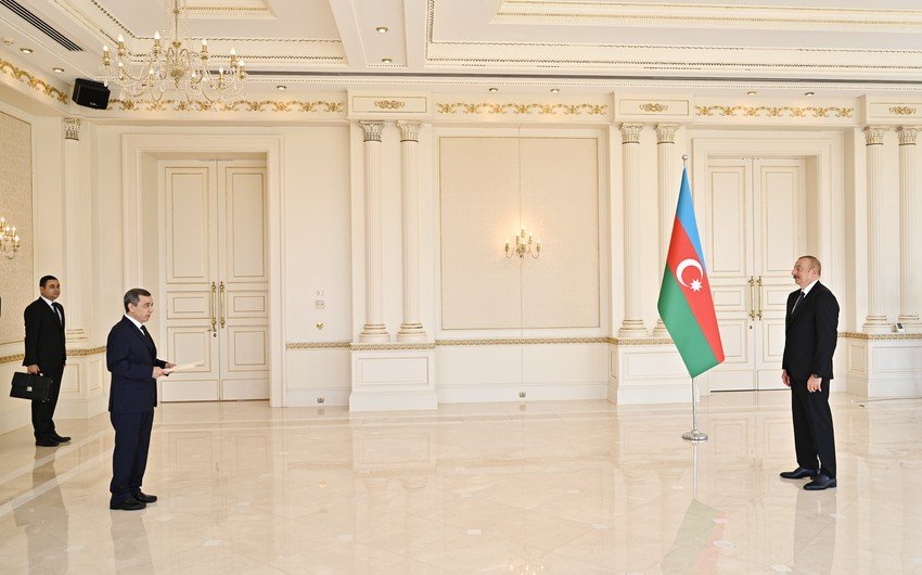 İlham Əliyev bu ölkə səfirlərinin etimadnamələrini qəbul etdi – FOTO/VİDEO - foto 1