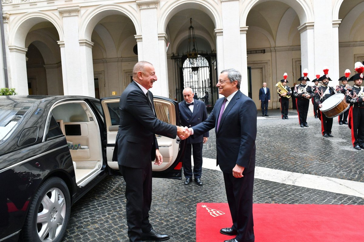 Prezident İlham Əliyev İtaliya Nazirlər Şurasının sədri ilə görüşdü - YENİLƏNİB/FOTO - foto 1
