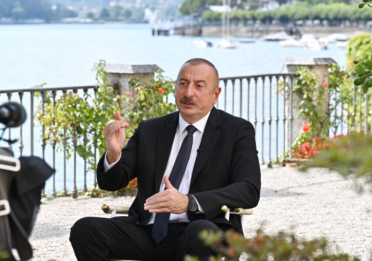 Prezident İtaliyanın “İl Sole 24 Ore” qəzetinə müsahibə verib - FOTO/VİDEO - foto 2