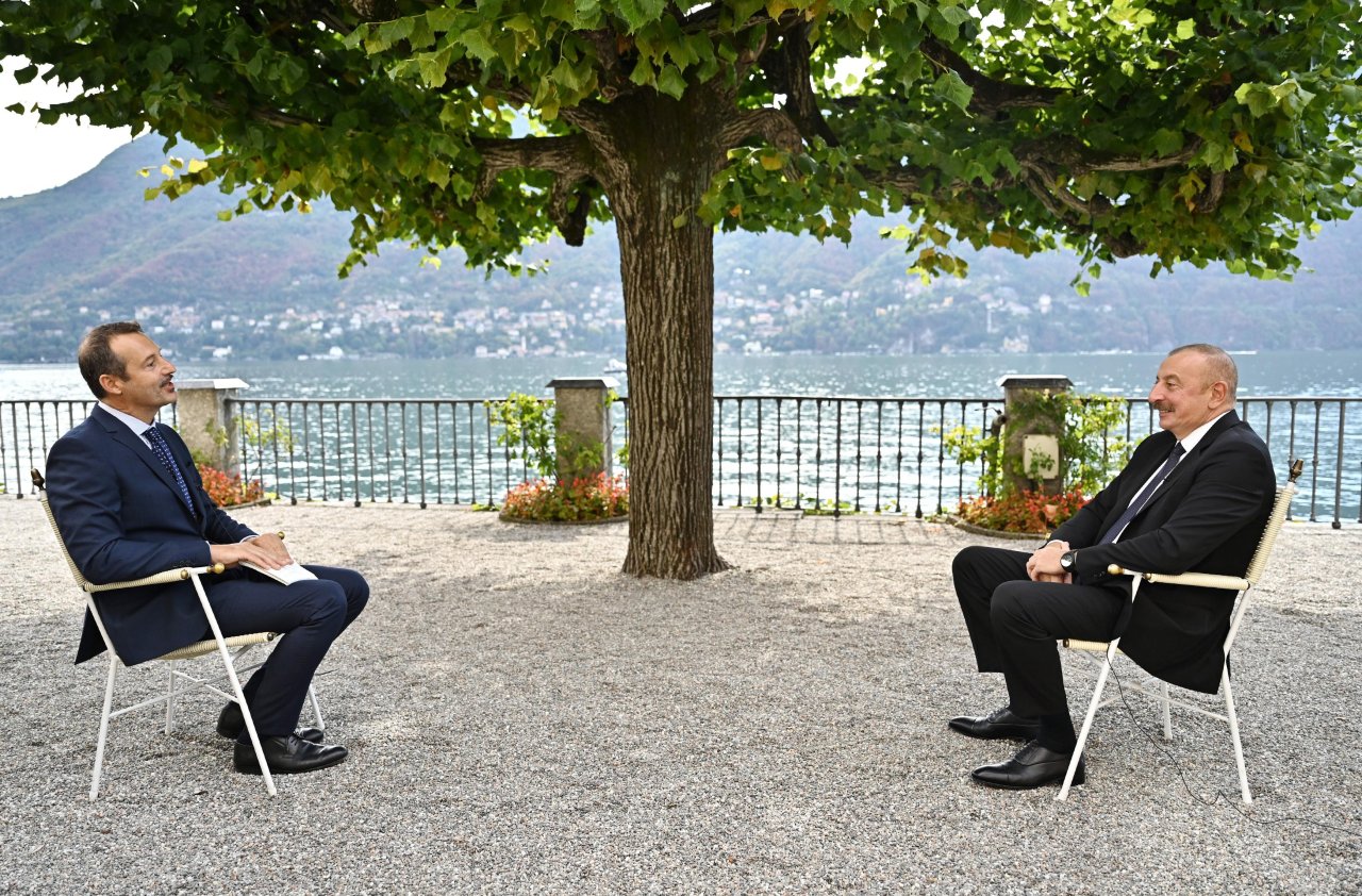 Prezident İtaliyanın “İl Sole 24 Ore” qəzetinə müsahibə verib - FOTO/VİDEO - foto 1