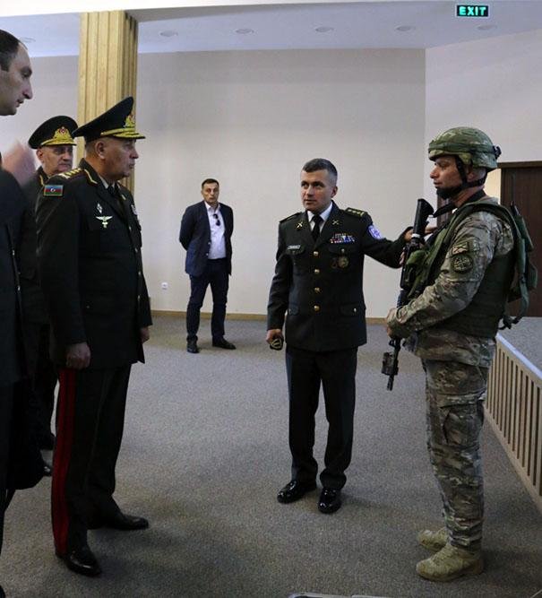 Baş Qərargah rəisi Gürcüstanda Milli Təlim və Tədris Mərkəzində olub - FOTO - foto 1