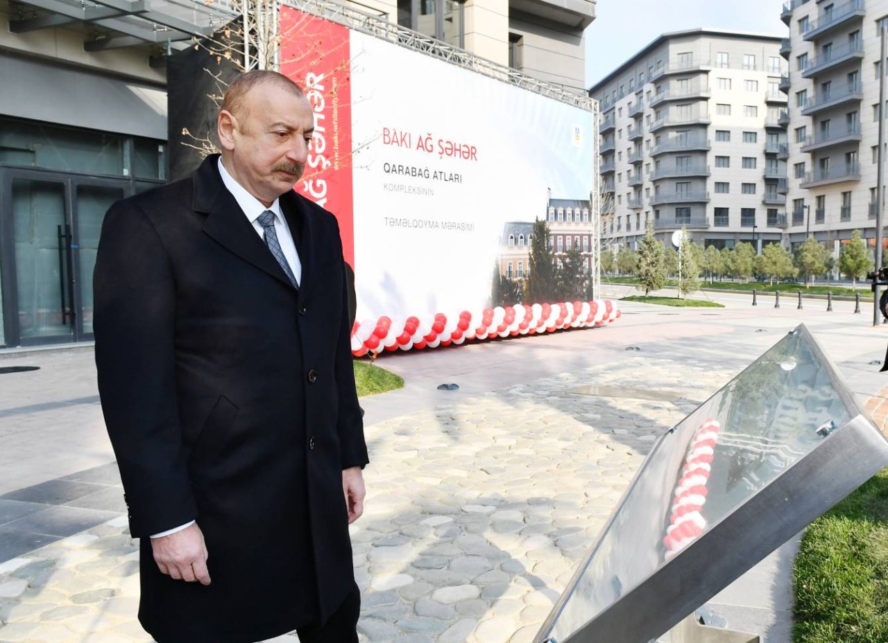 Ağ Şəhərin Mərkəzi Park Kvartalında bir sıra infrastruktur obyektlərinin inşası tamamlanıb – FOTO/VİDEO - foto 5
