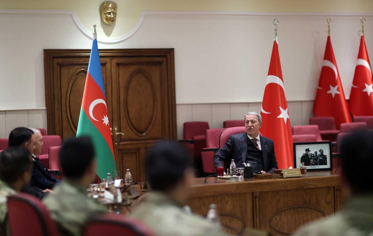 Hulusi Akar azərbaycanlı qazilərlə görüşdü – FOTO/VİDEO - foto 6
