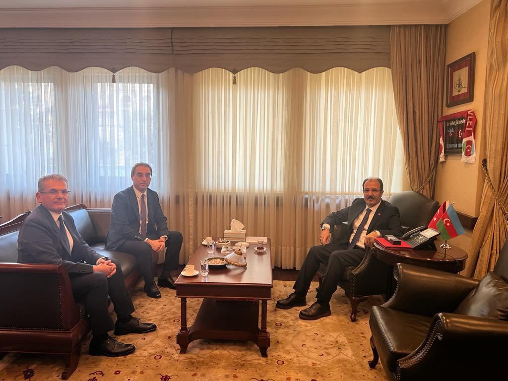 Türkiyənin Naxçıvan və Gəncədəki baş konsulları etimadnamələrini XİN-ə təqdim etdi - foto 2