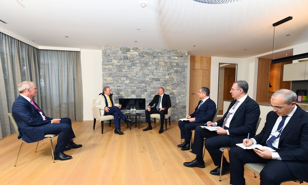 Prezident Davosda daha bir şirkətin sədri ilə görüşdü - FOTO  - foto 1