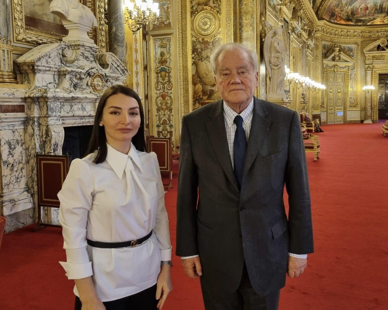 Leyla Abdullayeva Fransanın müdafiə və təhlükəsizlik komitəsinin sədri ilə regional məsələlərdən DANIŞDI  - foto 1