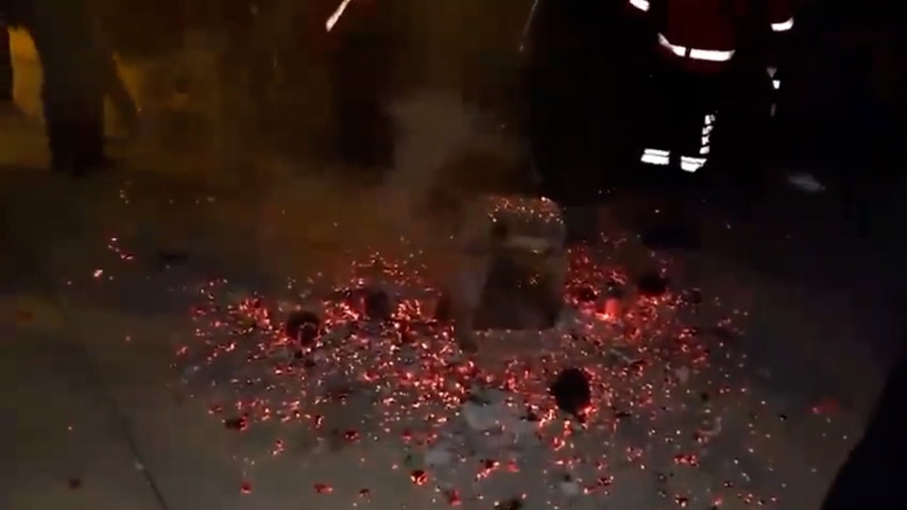 Türkiyənin səhiyyə naziri ölümdən döndü: Zəlzələ bölgəsində partlayış – ANBAAN VİDEO - foto 2