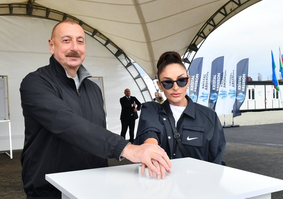 Ağdamda Muğam Mərkəzi TİKİLƏCƏK - Prezident təməl qoydu - FOTO/VİDEO - foto 4