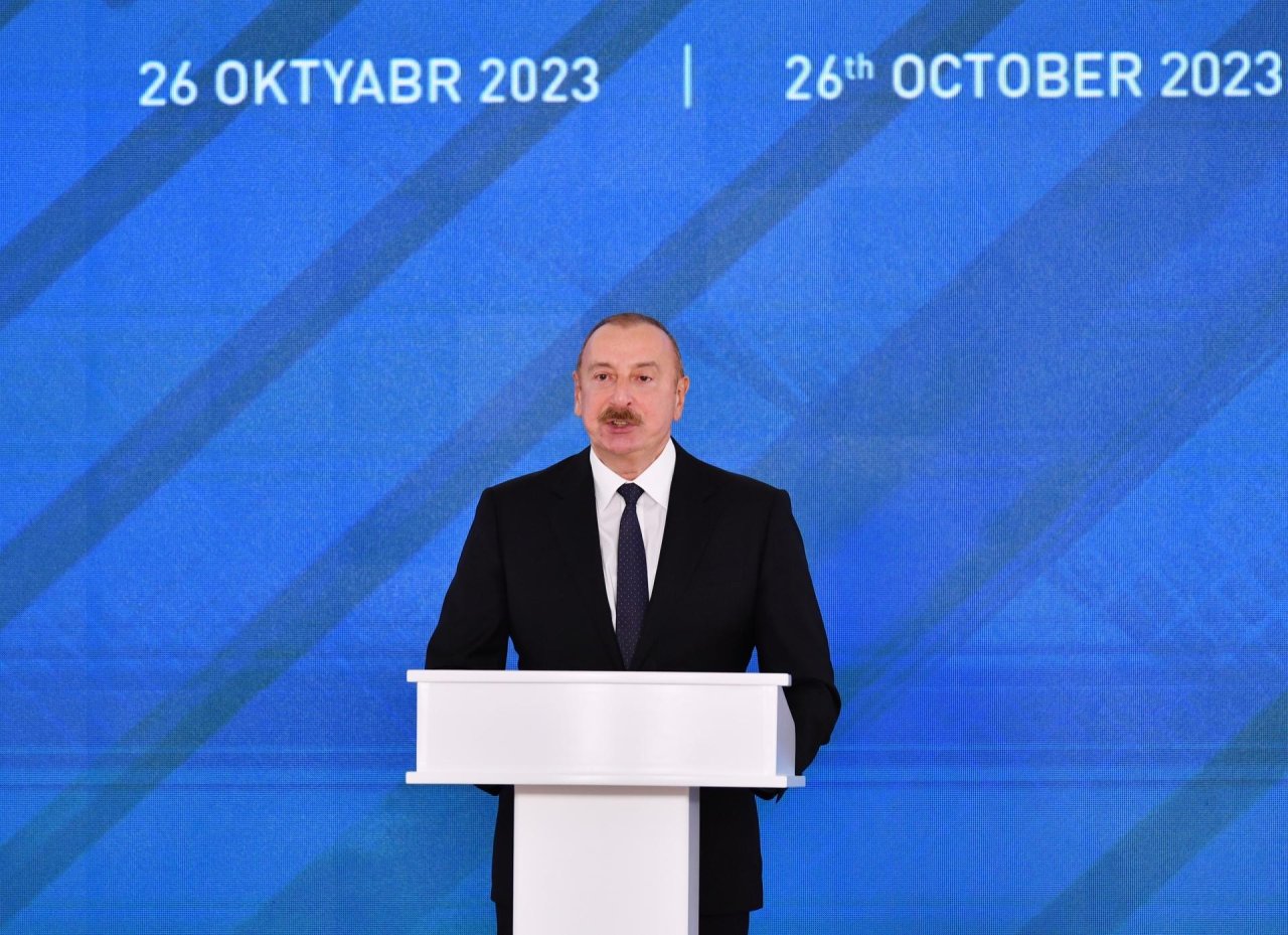 Prezident Qaradağ Günəş Elektrik Stansiyasının rəsmi açılış MƏRASİMİNDƏ - YENİLƏNİB/FOTO/VİDEO  - foto 8