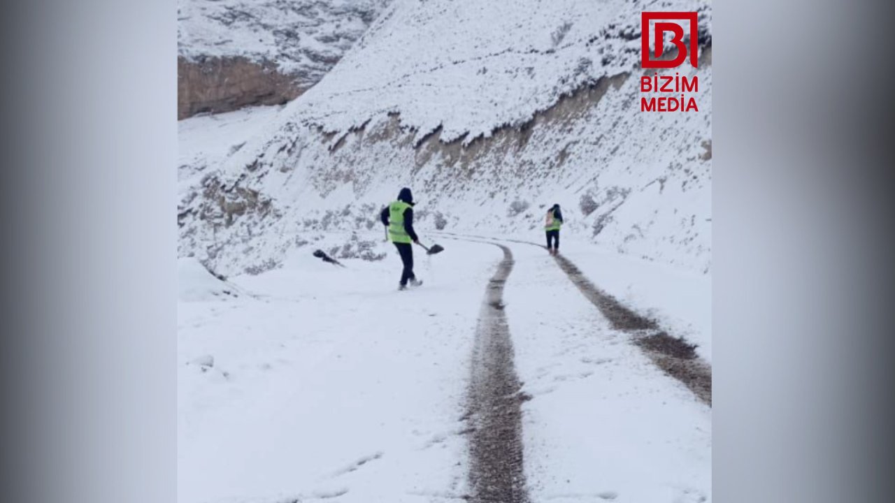 Quba-Xınalıq yolu qardan belə təmizlənir – FOTO/VİDEO - foto 1