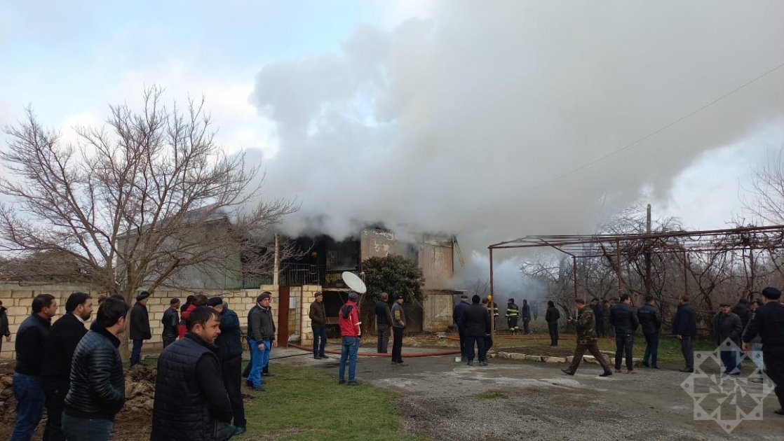 Ağdamda ev YANIB - FOTO/VİDEO - foto 2