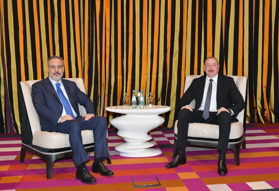 Prezident İlham Əliyevin Hakan Fidanla Münxendə görüşü olub - FOTO/VİDEO - foto 1
