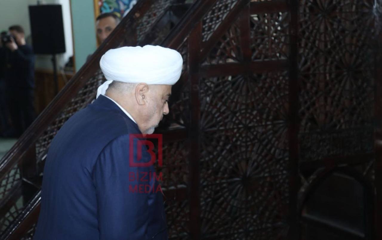 Allahşükür Paşazadə bayram namazı QILIR - FOTO/VİDEO - foto 4