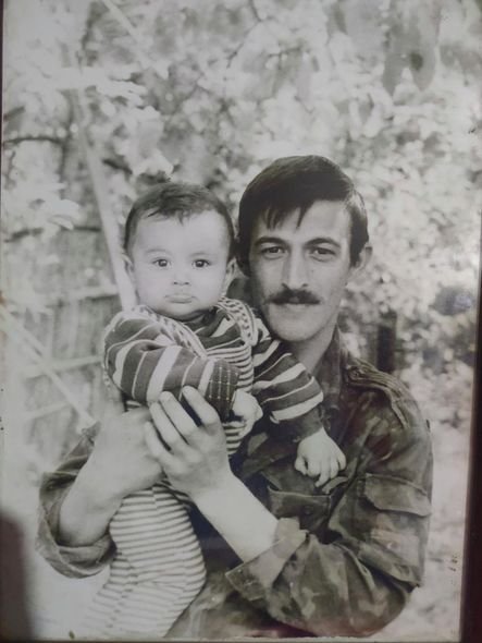 Babası, atası və oğlu şəhid olan Arif İsmayılov vəfat etdi - FOTO/VİDEO - foto 1