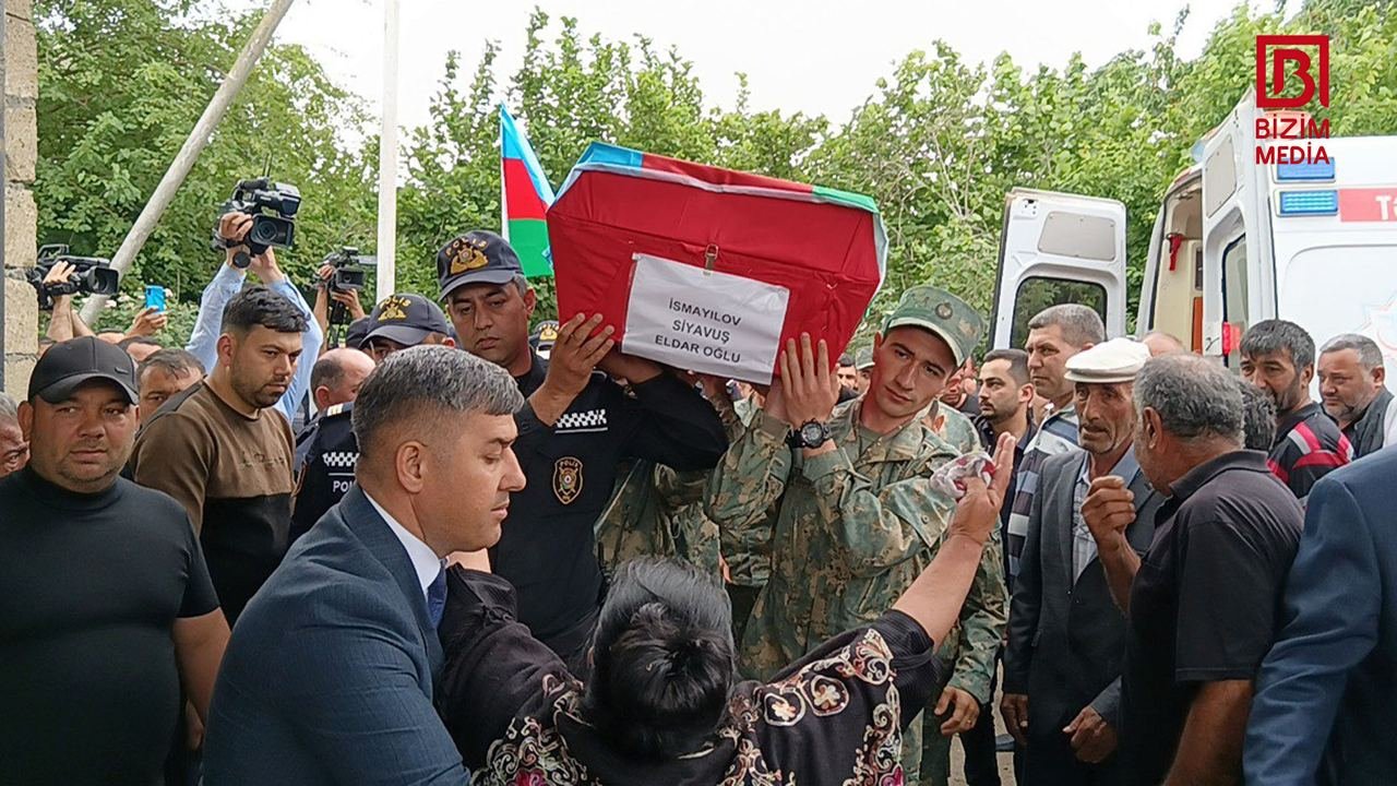 Birinci Qarabağ müharibəsinin daha bir şəhidi dəfn edildi – FOTO/VİDEO   - foto 11
