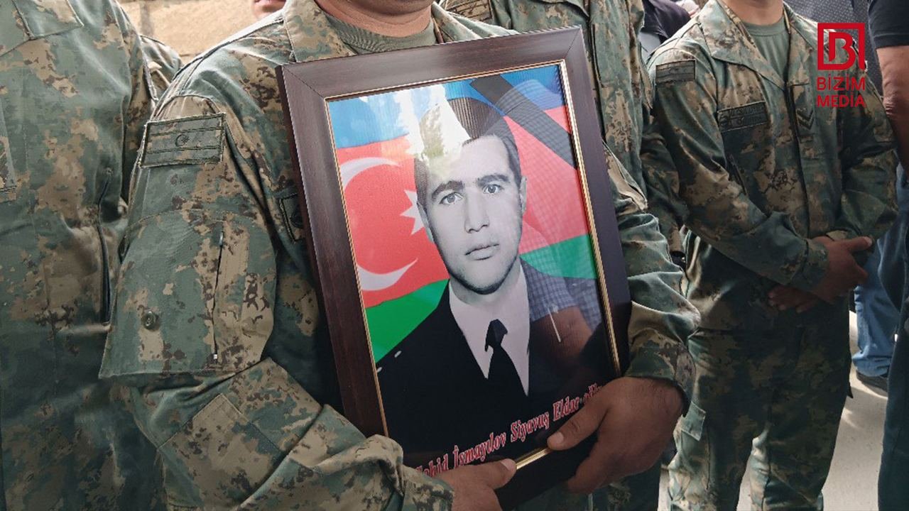 Birinci Qarabağ müharibəsinin daha bir şəhidi dəfn edildi – FOTO/VİDEO   - foto 10