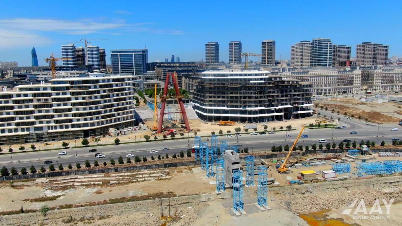 Bakıda unikal piyada körpüsü inşa edilir – FOTO/VİDEO   - foto 1