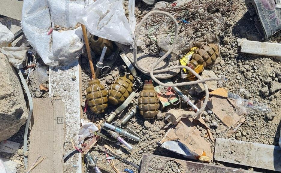 Abşeronda xeyli silah-sursat tapıldı – FOTO/VİDEO - foto 2