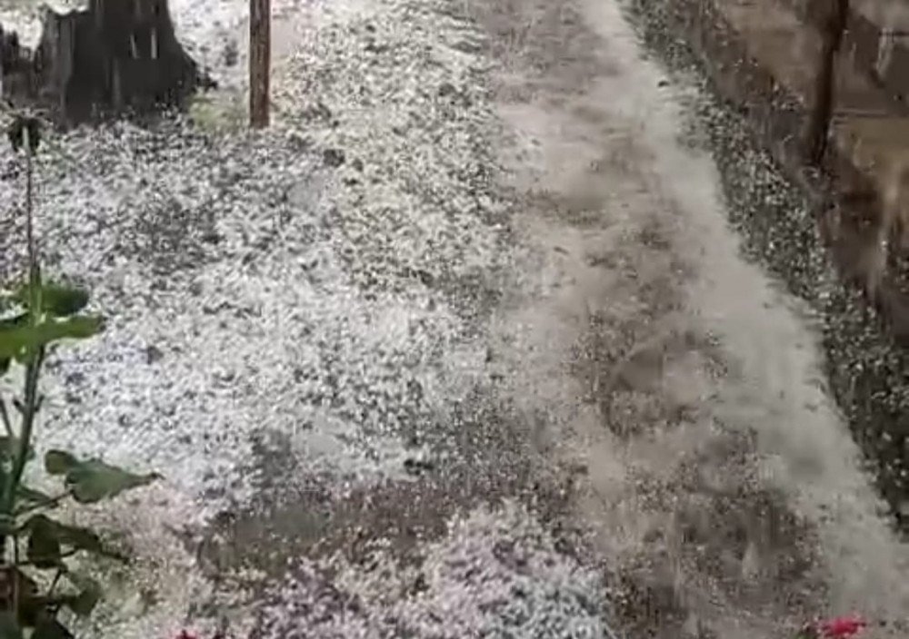 Naxçıvana dolu yağıb – FOTO/VİDEO  - foto 1