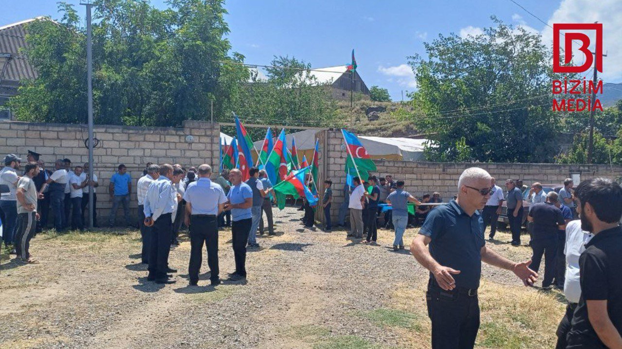Birinci Qarabağ müharibəsi şəhidi Şəmkirdə dəfn olundu – FOTO - foto 1