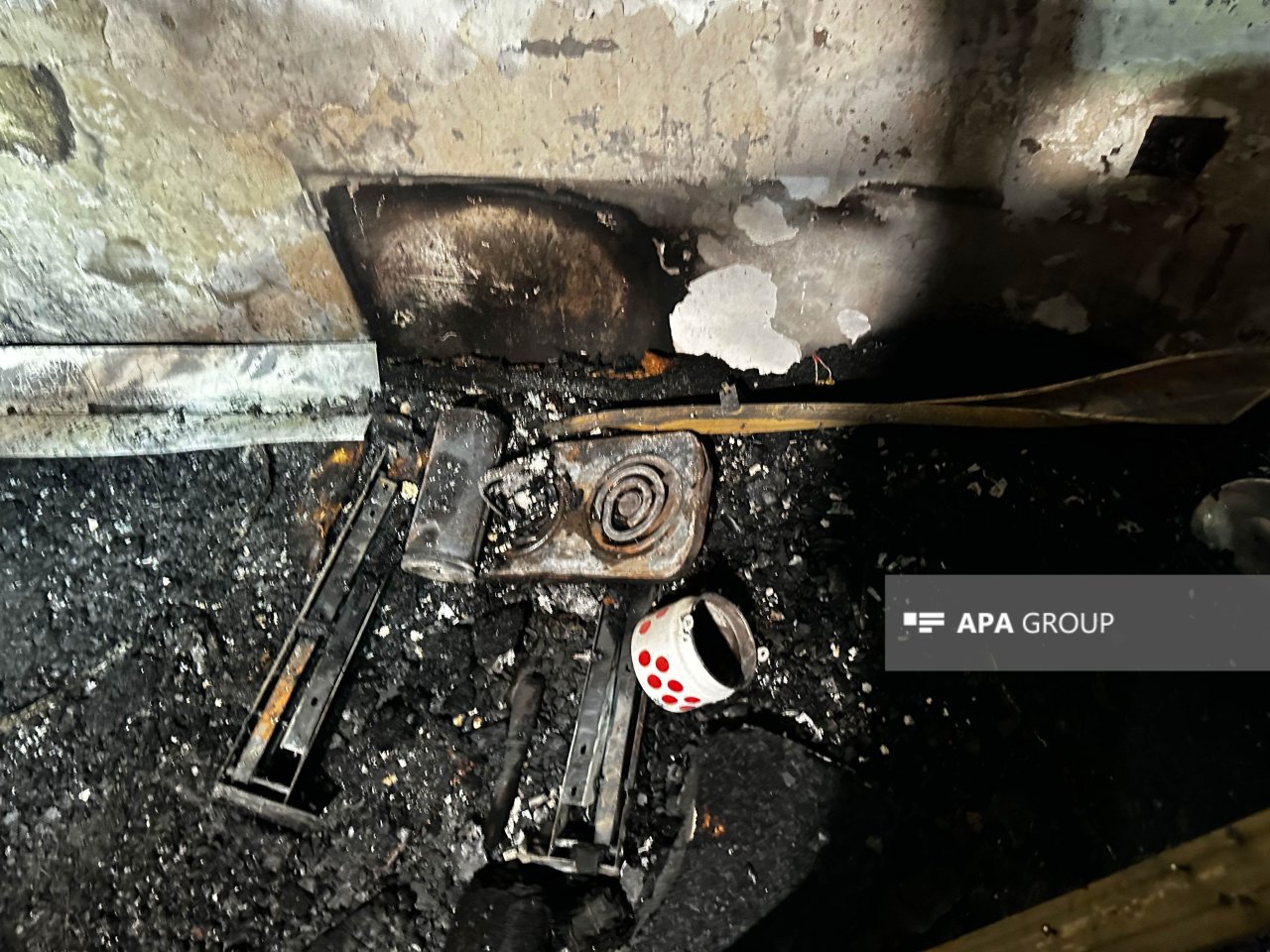 Bakıda ağcaqanad dərmanından ev yandı – FOTO/VİDEO   - foto 4