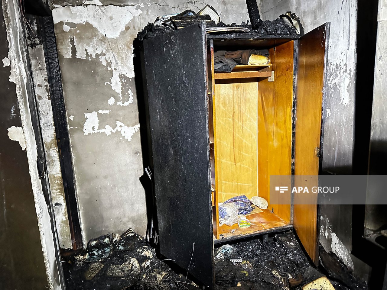 Bakıda ağcaqanad dərmanından ev yandı – FOTO/VİDEO   - foto 6