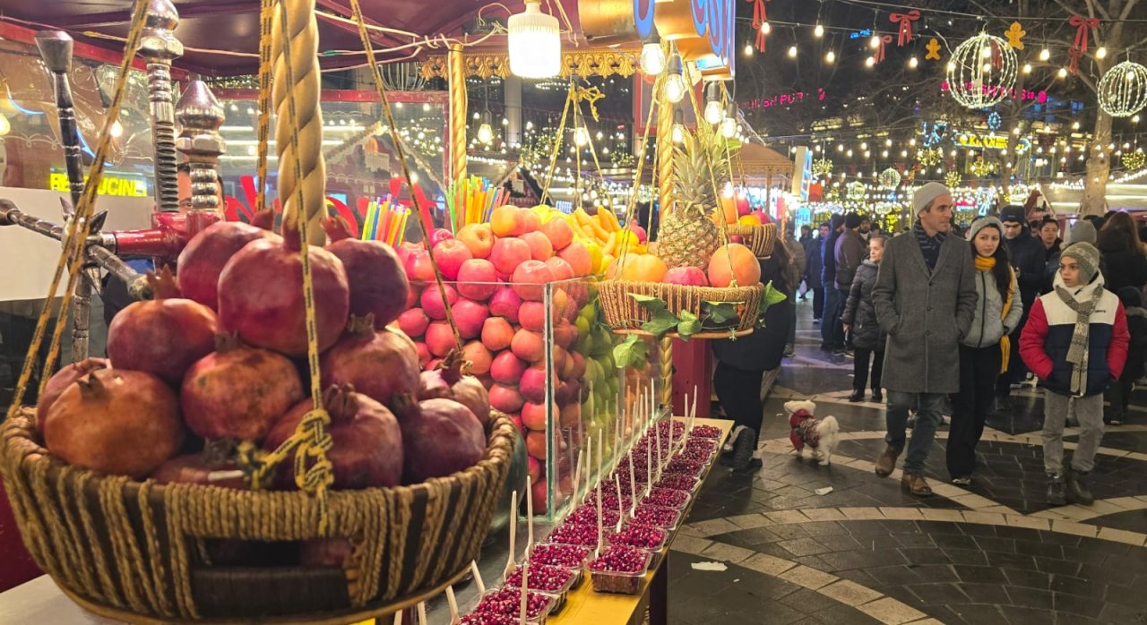 “Köhnə Yeni il” Bakıda belə qeyd olunur - FOTOREPORTAJ - foto 5