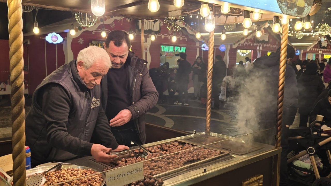 “Köhnə Yeni il” Bakıda belə qeyd olunur - FOTOREPORTAJ - foto 1