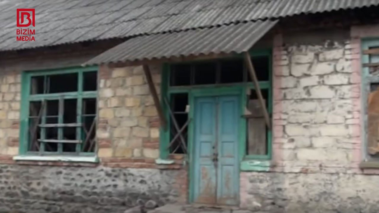 Zaqatala məktəbində BİABIRÇILIQ – Şagirdlər sinif otaqlarında siçan və ilanlarla DƏRS keçir -VİDEOSÜJET - foto 6