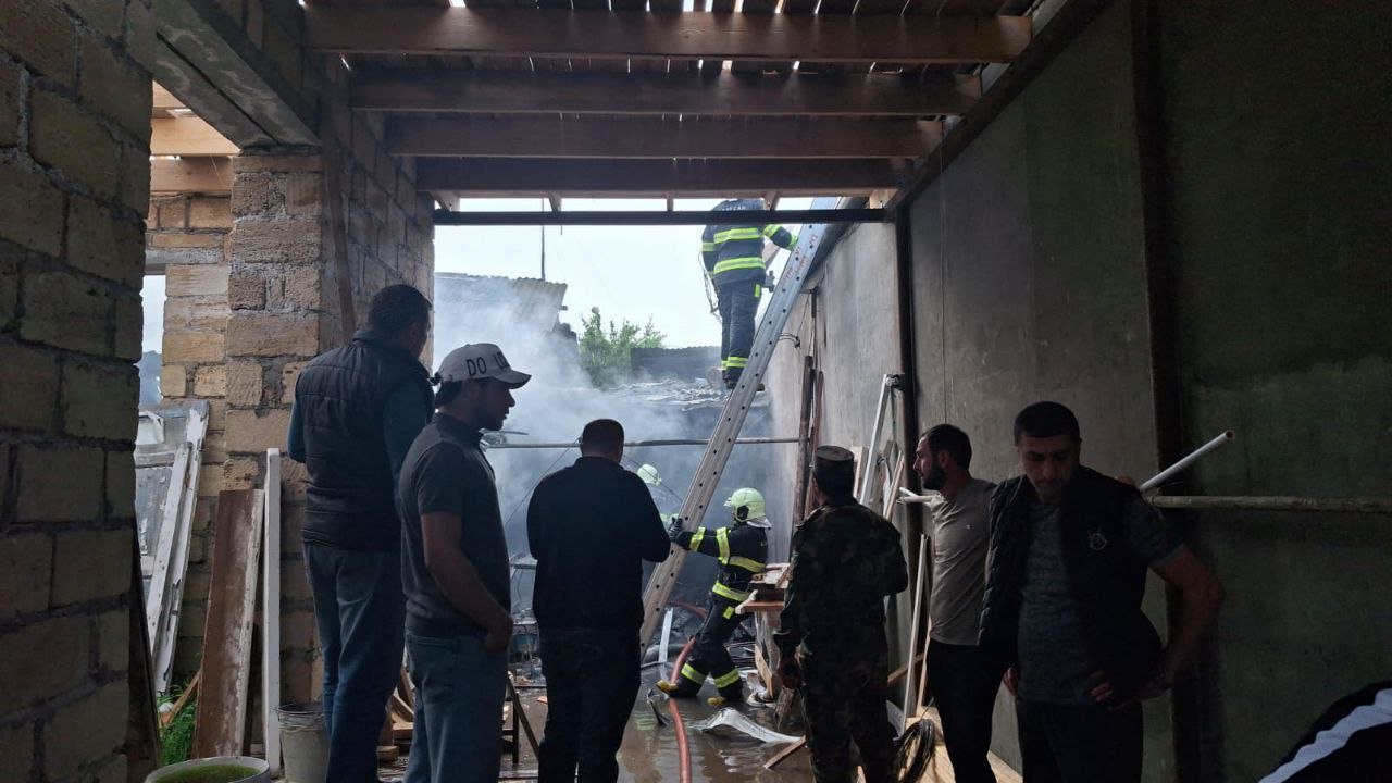 Gəncədə 5 otaqlı ev YANDI - FOTO/VİDEO - foto 1
