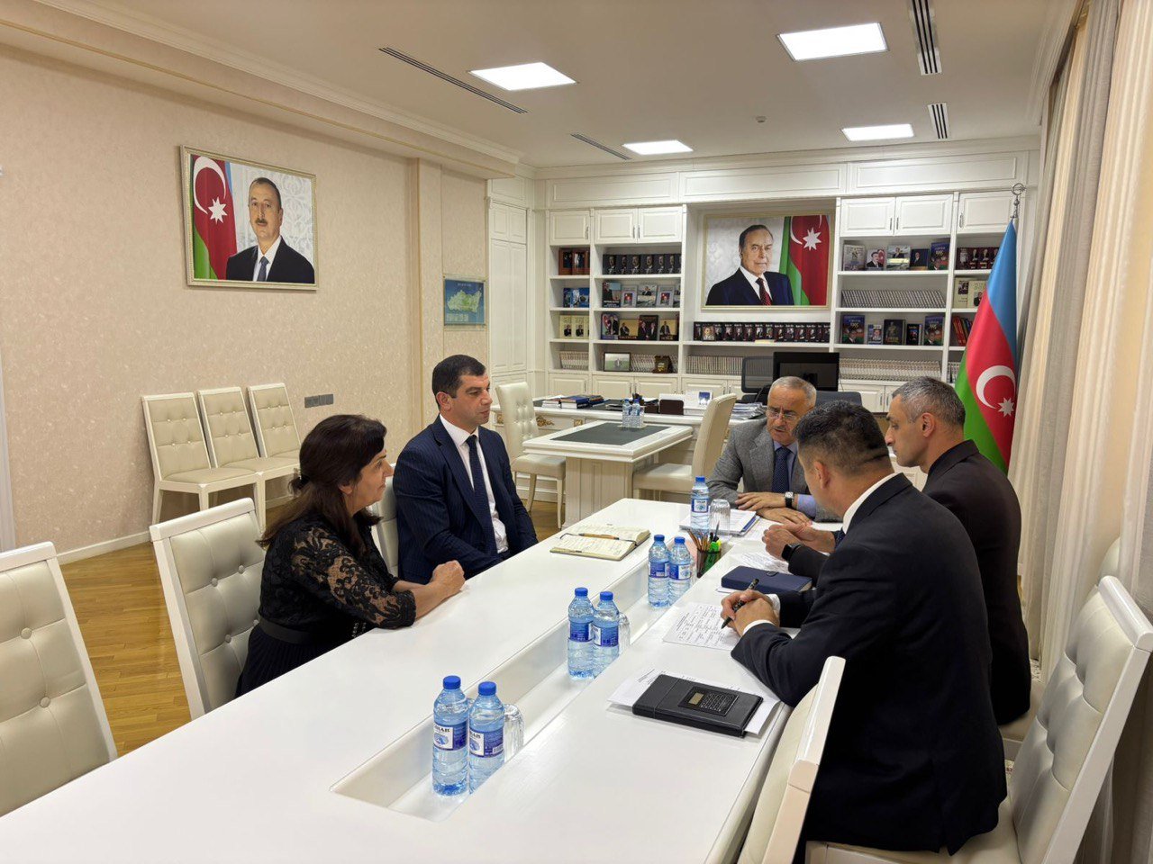 Qusarın icra başçısı bir qrup şəhid ailəsini qəbul etdi - FOTO - foto 2