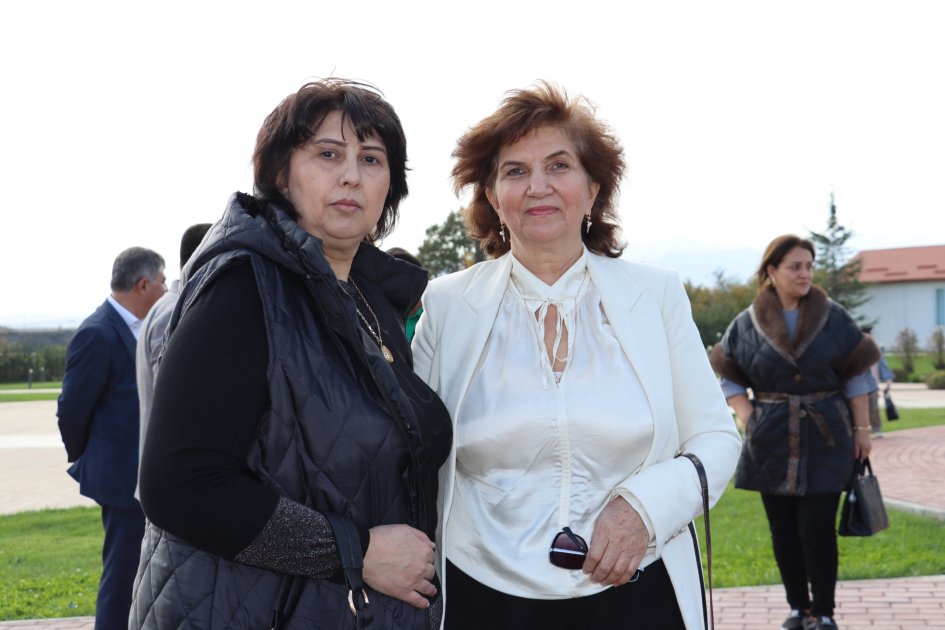 Xocalı məktəbinin məzunlarının 35 il sonra ilk görüşü keçirildi - FOTO - foto 6
