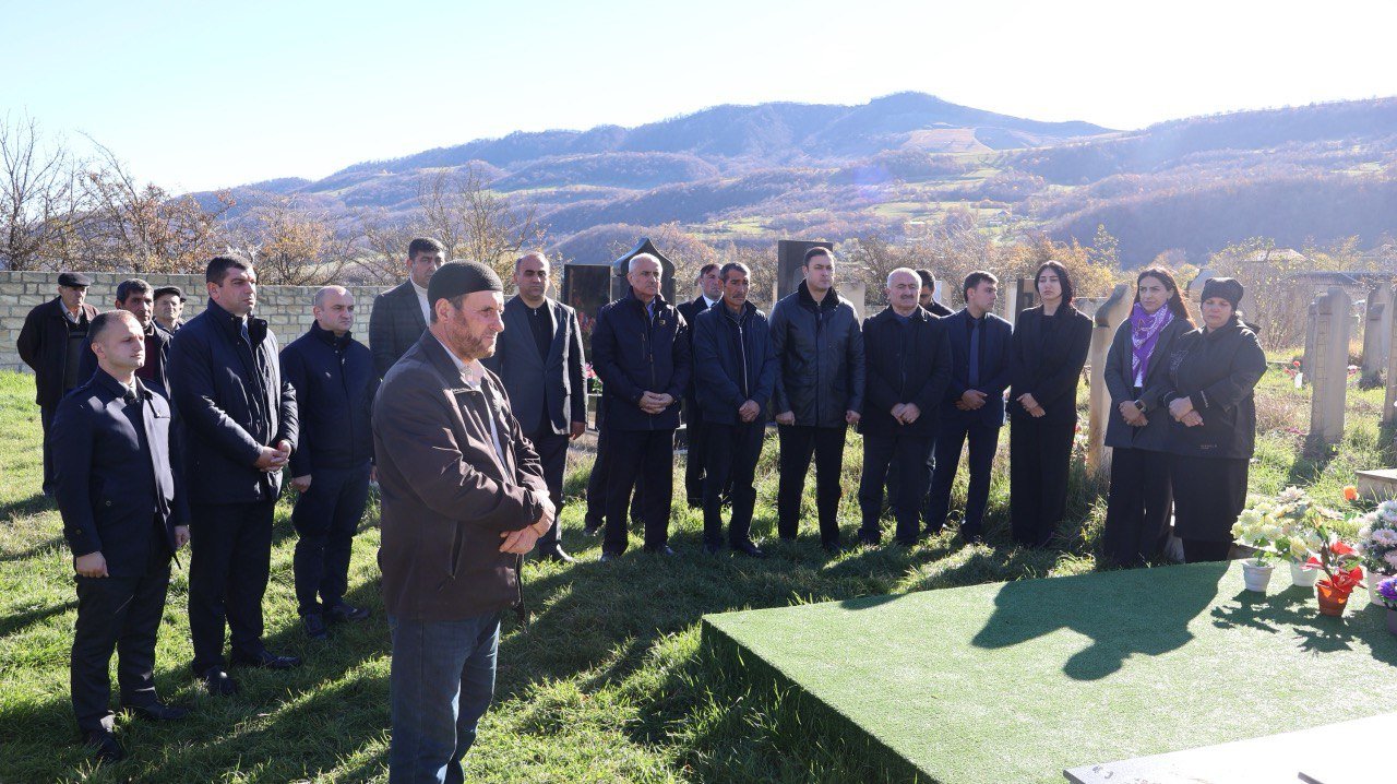 Qusarda şəhid məzarları ziyarət edildi - FOTO - foto 5