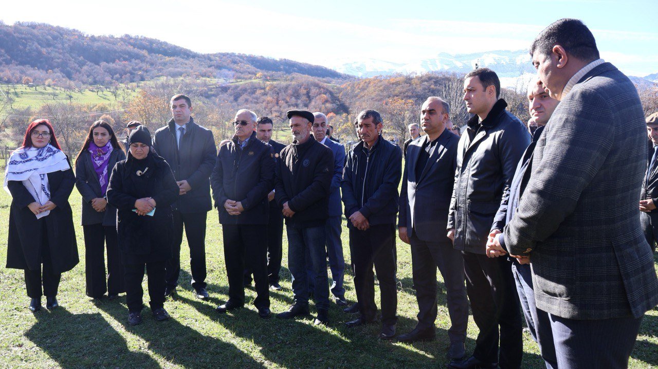 Qusarda şəhid məzarları ziyarət edildi - FOTO - foto 7