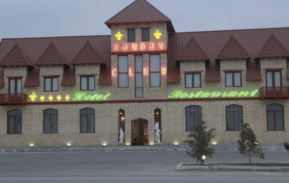 Azərbaycanda vəkil hoteldə dünyasını dəyişdi – FOTO - foto 1
