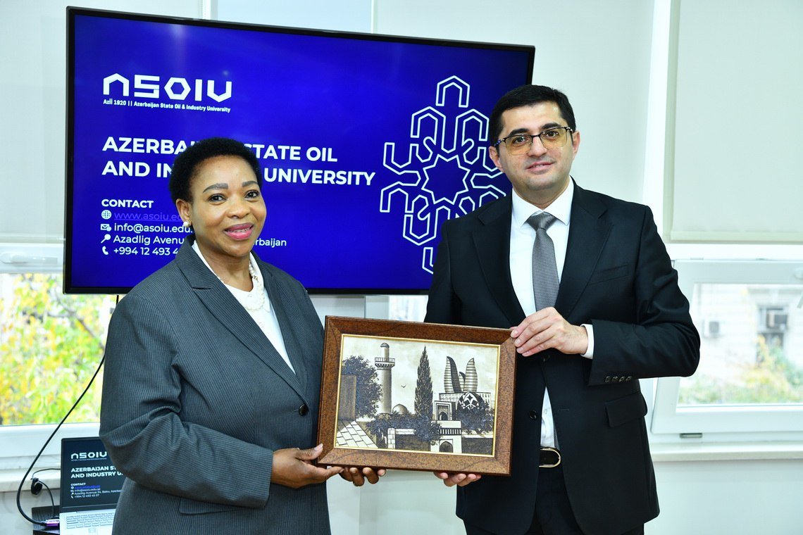 Cənubi Afrika Respublikasının Ali Təhsil və Təlim Nazirliyinin nümayəndə heyəti ADNSU-da – FOTO - foto 3