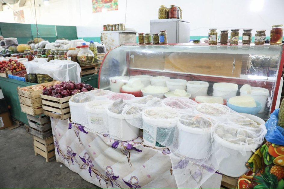 3-cü mikrorayonda yerləşən “Kəndli” bazarında nöqsanlar AŞKARLANDI - FOTO - foto 1