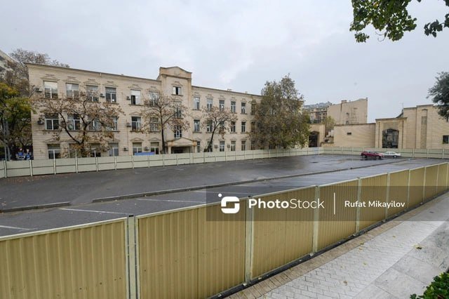 Bakının mərkəzində parkinq zonasına GİRİŞ MƏHDUDLAŞDIRILDI – FOTO - foto 2