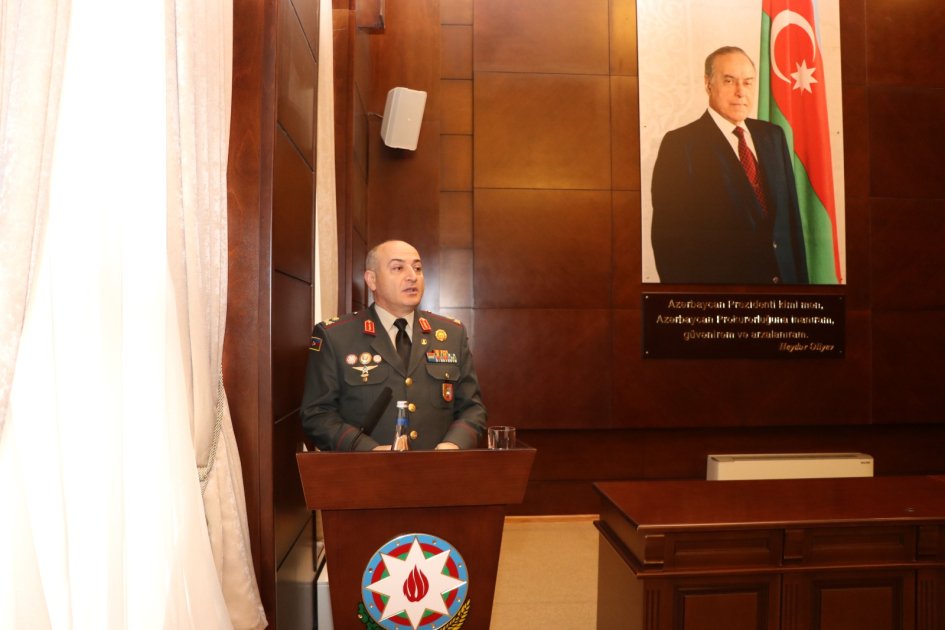 Hərbi Prokurorluqda Ümummilli Liderin anım gününə həsr olunan tədbir keçirildi - FOTO - foto 3