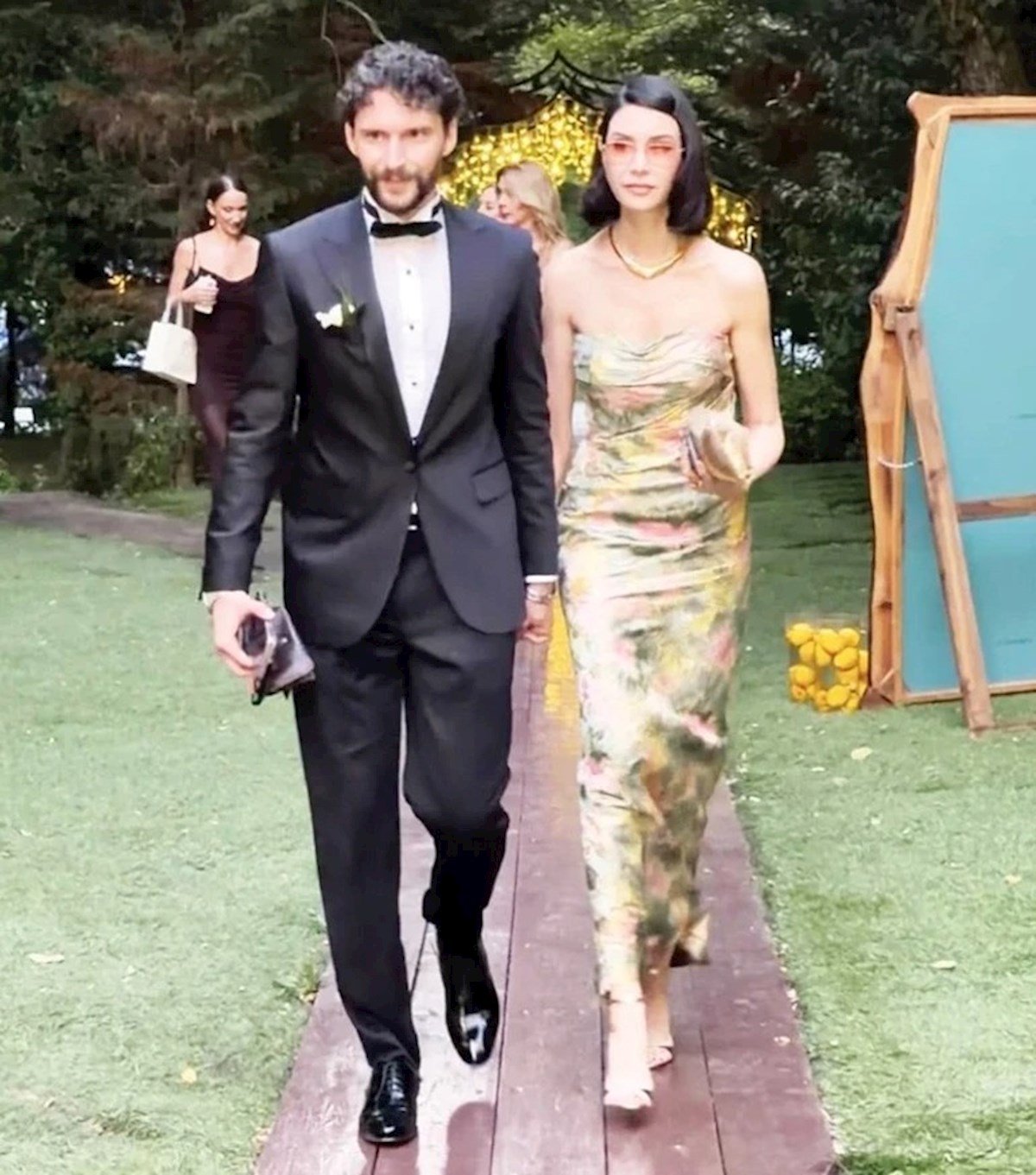 Türk aktyor evləndi, məşhurlar toy mərasiminə axın etdi— FOTOLAR - foto 7