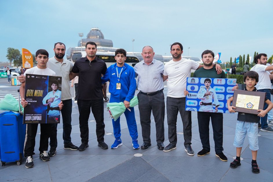 Cüdoçularımız Avropa çempionatında 5 medal qazandı – FOTO - foto 1