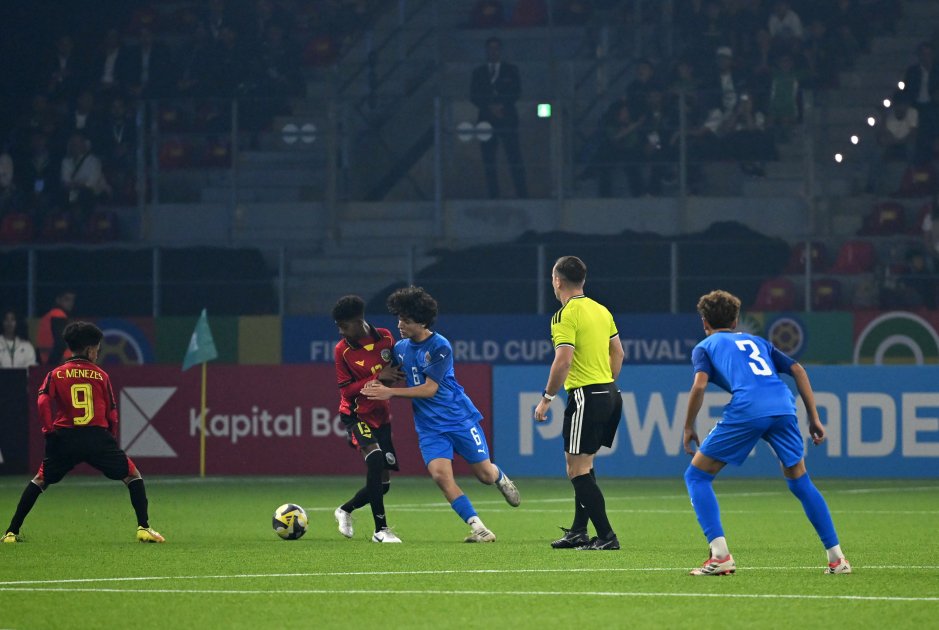 Prezident ailəsi ilə FIFA U-15 dünya çempionatının açılış mərasimini izlədi - YENİLƏNİB - FOTOLAR - foto 22