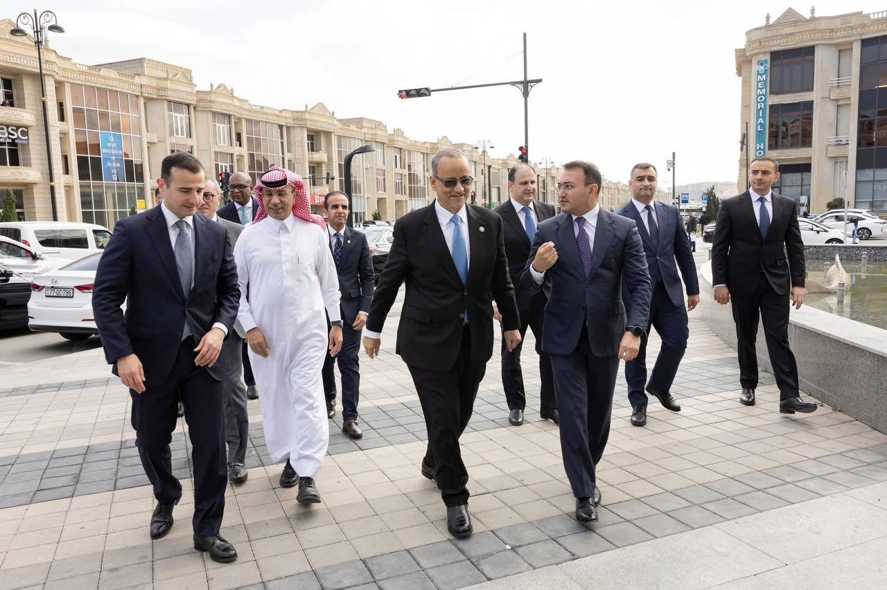 İslam Əməkdaşlıq Təşkilatının baş katibi “ASAN xidmət”də - FOTO - foto 1