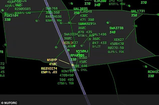 ABŞ-da pilotlar 12 min metr yüksəklikdə UNO gördülər – Foto/Video - foto 2
