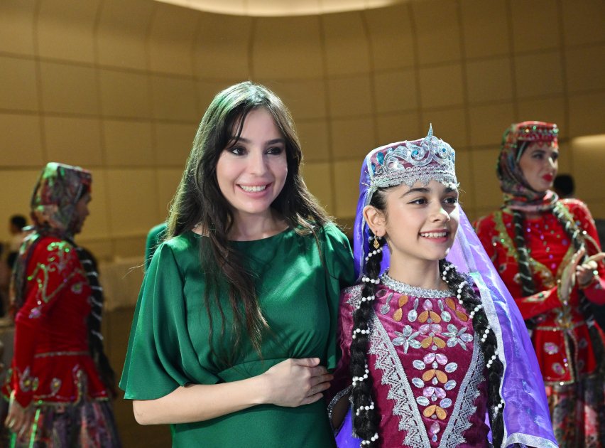Leyla Əliyeva və Alyona Əliyeva açılış mərasimində - Foto - foto 10