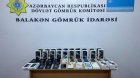 Ölkəyə 43 qanunsuz mobil telefon gətirmək istədilər