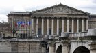 Fransa parlamenti baş nazirinə etimadsızlıq GÖSTƏRDİ