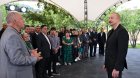 Prezident Badara kəndində sakinlərlə görüşdü – FOTO